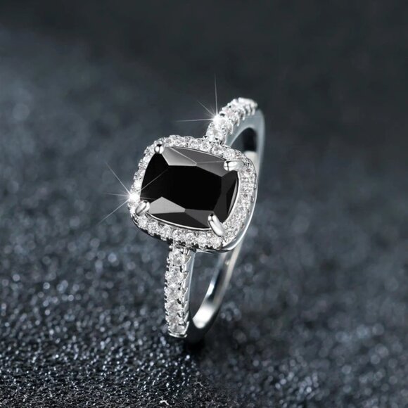 Jewelry - BLACK DIAMOND BRIDAL RING